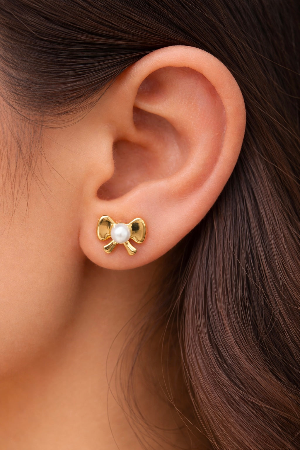Pearl Bow Studs